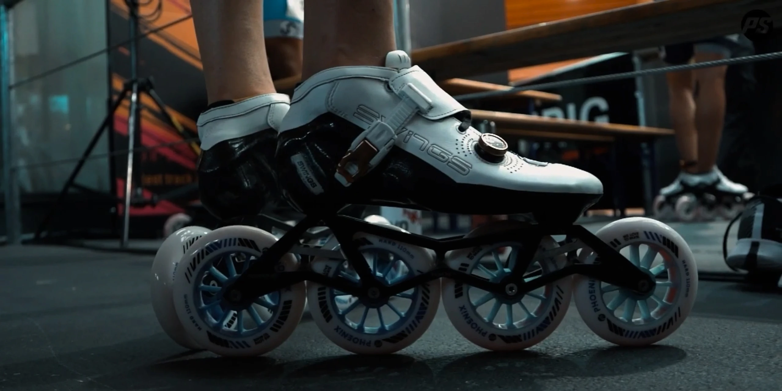 {image{影片佔位圖_ALT}}